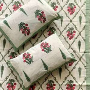 King size bedsheets with 2 pillow covers(ANANTA 100*108)