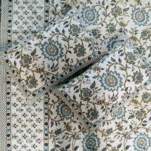 King size bedsheets with 2 pillow covers(ANANTA 100*108)