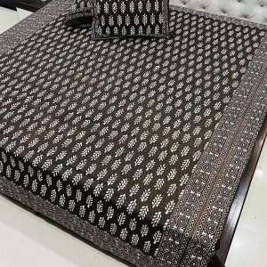 Daabu Print Double Standard Size Bedsheet with 2 Zipped Pillow Cover(90 inches by 108 inches)